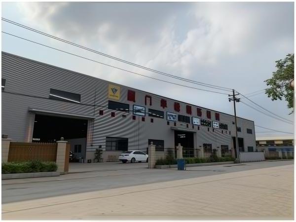 1.XIAMEN HF ROLL MACHINERY CO LTD