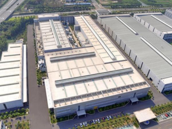 8.NANJING CHZONE MACHINE TOOL CO LTD