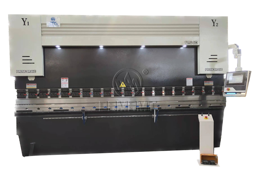 Electro hydraulic servo CNC bending machine2