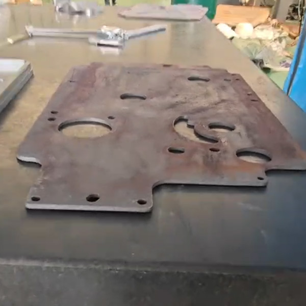 Cutting plate